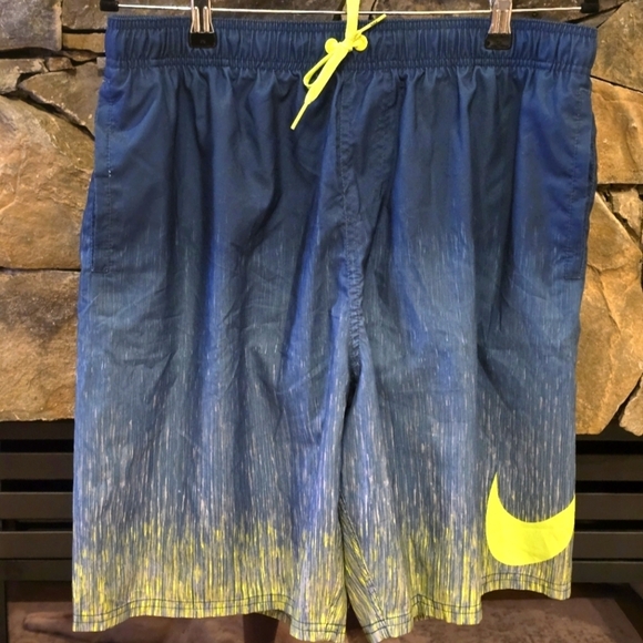 Nike Swim Size XL - Picture 1 of 3